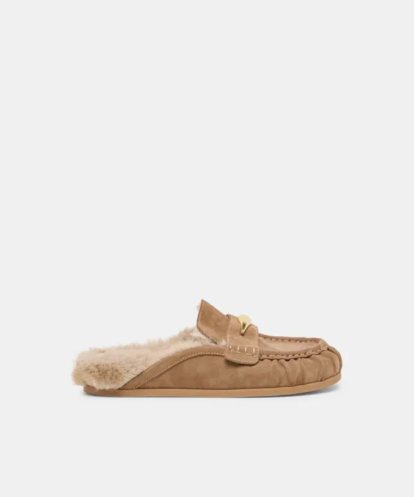 JODERO PLUSH FLATS
