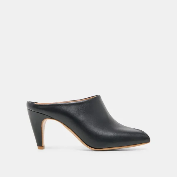 MERY HEELS